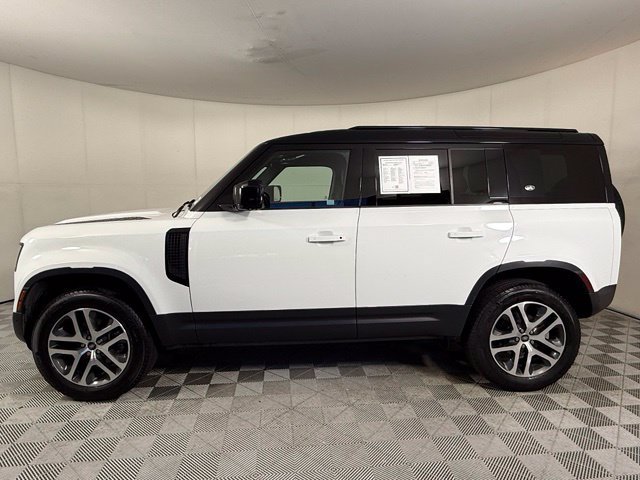 Used 2023 Land Rover Defender 110 S AWD/4WD image 3