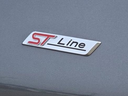 Certified 2025 Ford Explorer ST-Line w/ ST-Line Street Pack AWD/4WD image 7