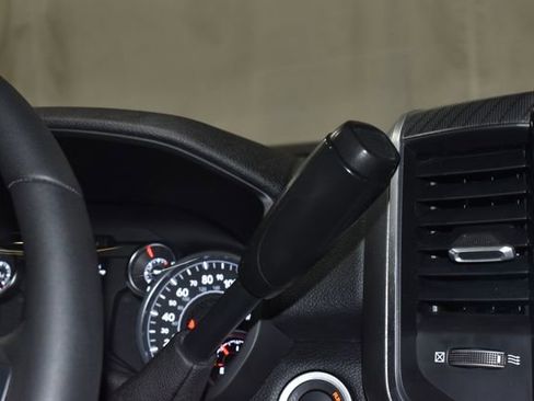 Used 2025 RAM 2500 Big Horn image 28