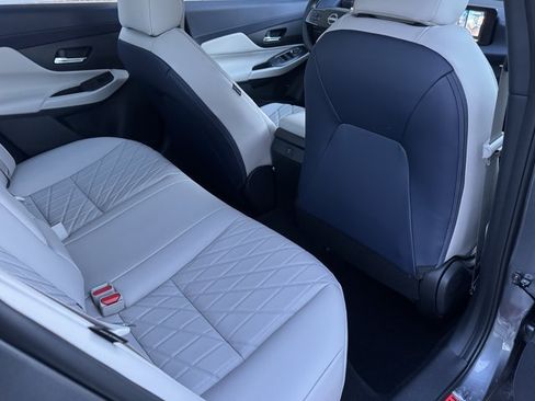 New 2026 Nissan Sentra SL w/ Floor Mat Package FWD image 19