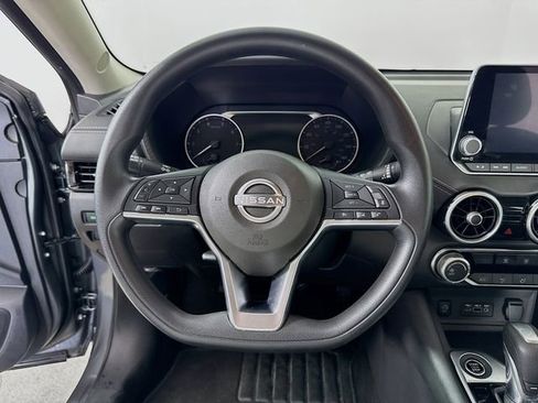 Used 2024 Nissan Sentra SV image 12