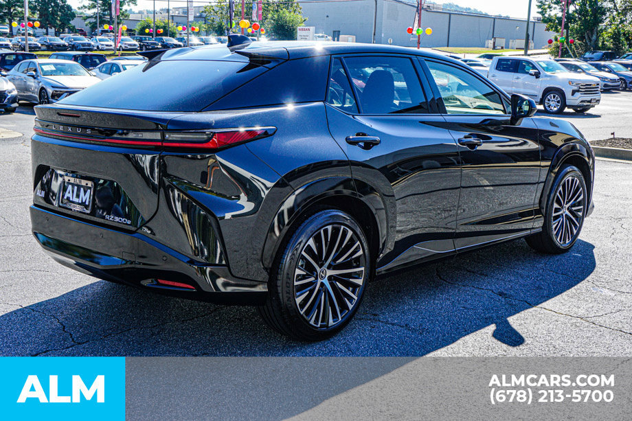 Used 2024 Lexus RZ 300e Premium w/ Technology Package FWD image 5