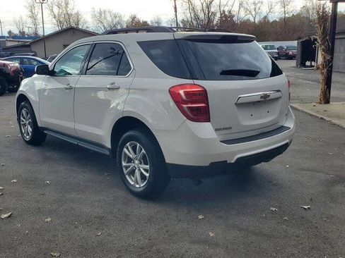 Used 2017 Chevrolet Equinox LT w/ Convenience Package FWD image 4