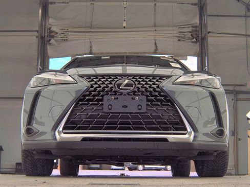 Used 2023 Lexus UX 250h AWD w/ Premium Package image 4