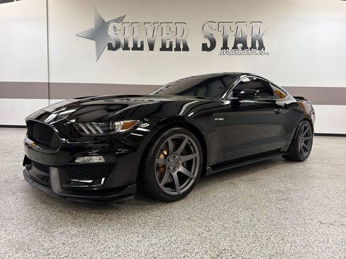 Used 2017 Ford Mustang Shelby GT350 w/ Electronics Package RWD image 1