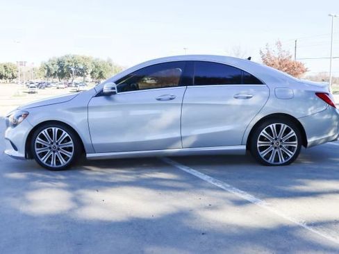 Used 2018 Mercedes-Benz CLA 250 image 4