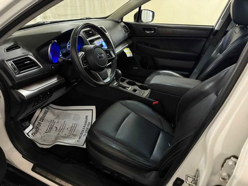Used 2018 Subaru Outback 2.5i Limited image 19