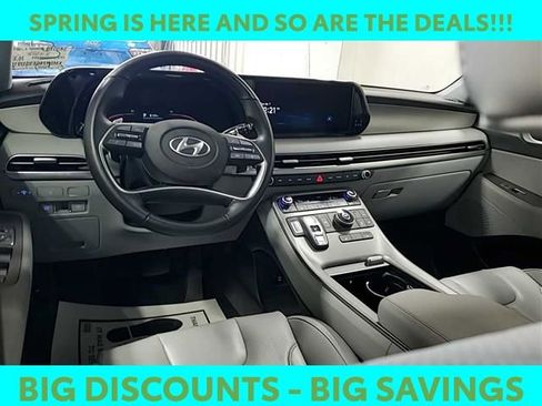 Used 2025 Hyundai Palisade SEL image 12