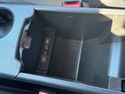 Used 2016 Mercedes-Benz CLA 250 image 27