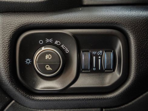 Used 2021 RAM 2500 Laramie w/ Night Edition image 55