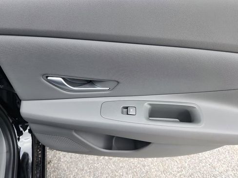Certified 2023 Hyundai Elantra SEL w/ Convenience Package FWD image 30
