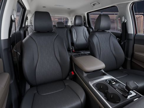 New 2026 Kia Carnival EX FWD image 17