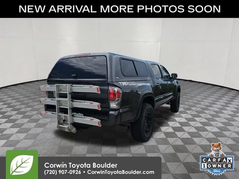 Used 2021 Toyota Tacoma TRD Off-Road w/ Technology Package AWD/4WD image 8