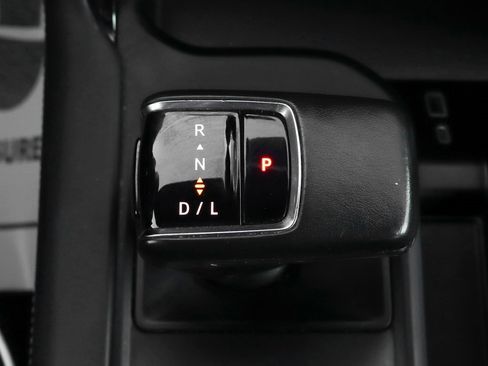 Used 2022 GMC Sierra 1500 AT4X image 42