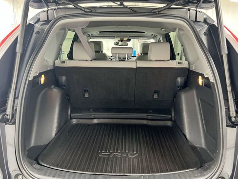 Used 2019 Honda CR-V Touring image 25