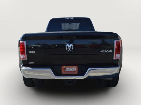 Used 2018 RAM 3500 Laramie w/ Convenience Group AWD/4WD image 8