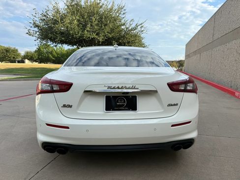 Used 2019 Maserati Ghibli S Q4 AWD/4WD image 5