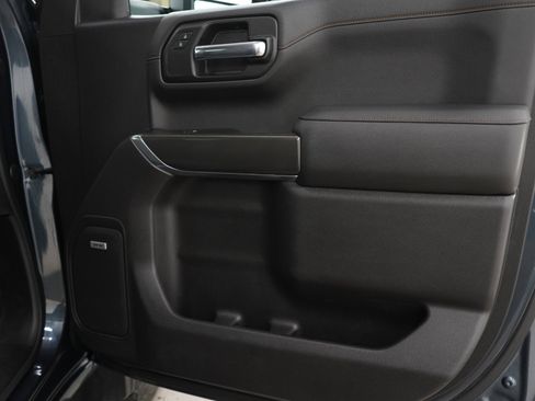 Used 2020 GMC Sierra 1500 AT4 w/ AT4 Premium Package AWD/4WD image 9
