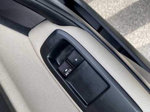 Used 2020 Ford Ranger XLT w/ Equipment Group 301A Mid image 18