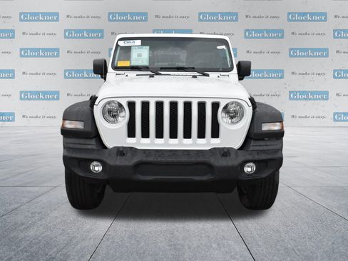 Used 2023 Jeep Wrangler Sport S image 2