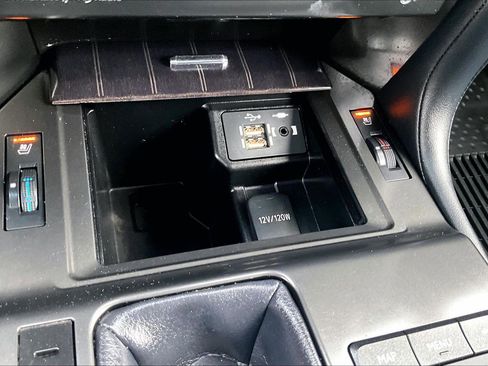 Used 2023 Lexus GX 460 Premium image 31