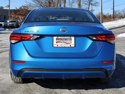 Used 2022 Nissan Sentra SV w/ All-Weather Package image 7