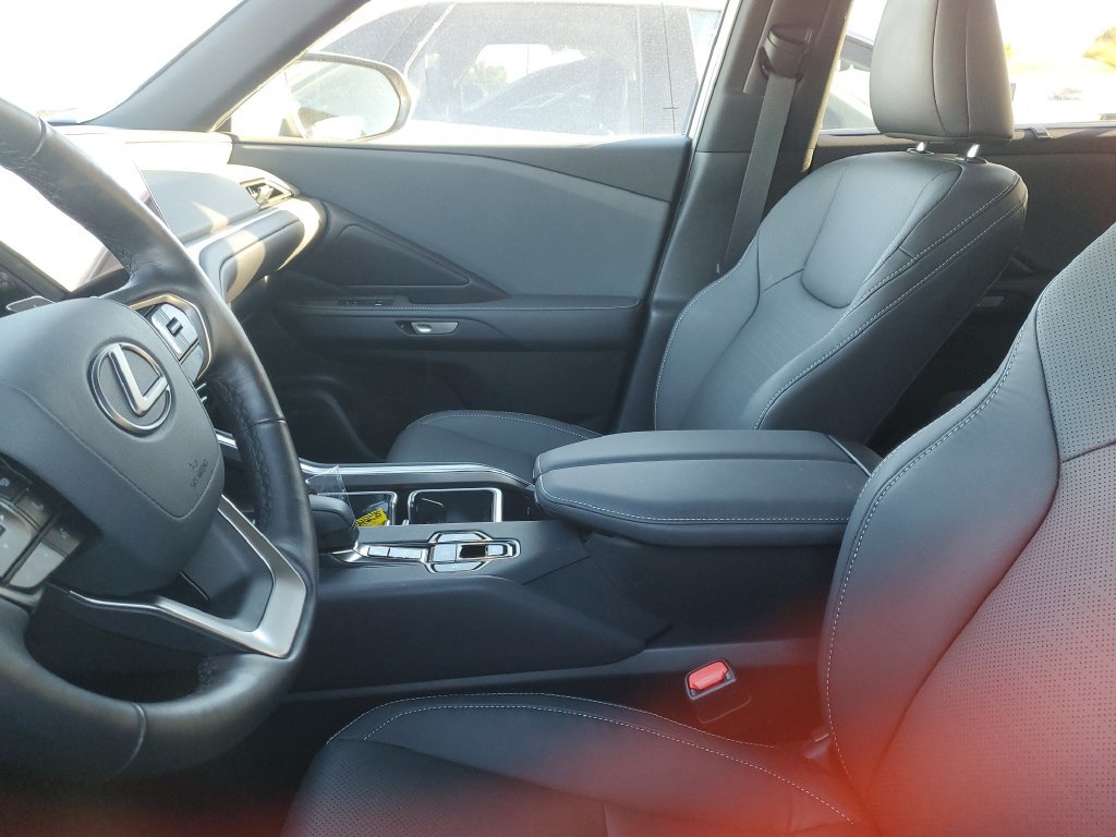 Used 2025 Lexus TX 350 FWD w/ Convenience Package image 20