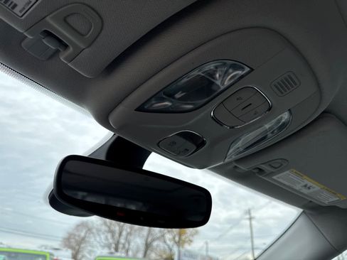 Used 2020 Jeep Compass Limited image 29