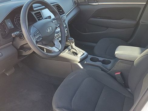 Used 2020 Hyundai Elantra SEL w/ Cargo Package (C1) image 16