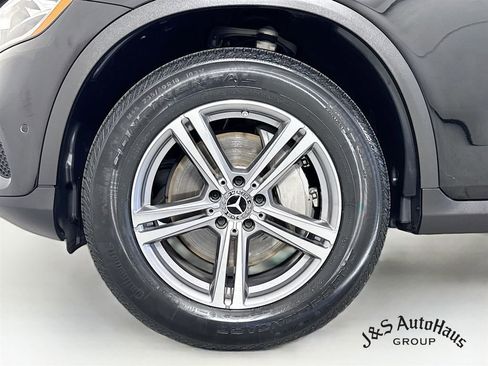 Used 2022 Mercedes-Benz GLC 300 GLC 300 image 37