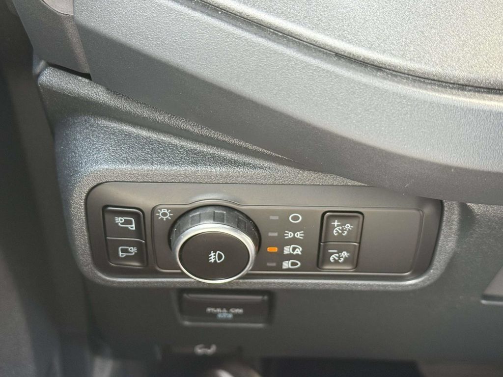 Used 2025 Ford Bronco Raptor AWD/4WD image 33