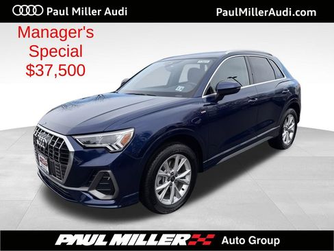 Used 2025 Audi Q3 2.0T Premium Plus w/ Premium Plus Package AWD/4WD image 1