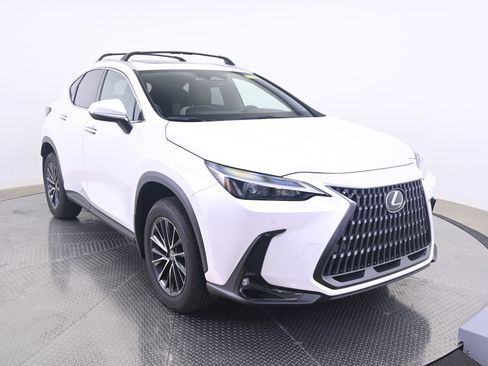 Used 2024 Lexus NX 350h AWD image 9
