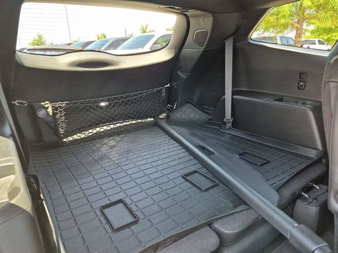 Used 2024 Buick Enclave Avenir w/ Avenir Technology Package FWD image 38