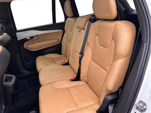 Used 2016 Volvo XC90 T5 Momentum AWD/4WD image 15