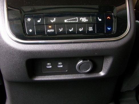 New 2026 Nissan Armada Platinum Reserve image 23