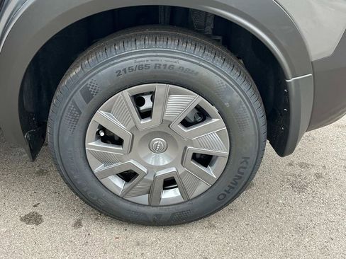 New 2026 Nissan Kicks S image 14