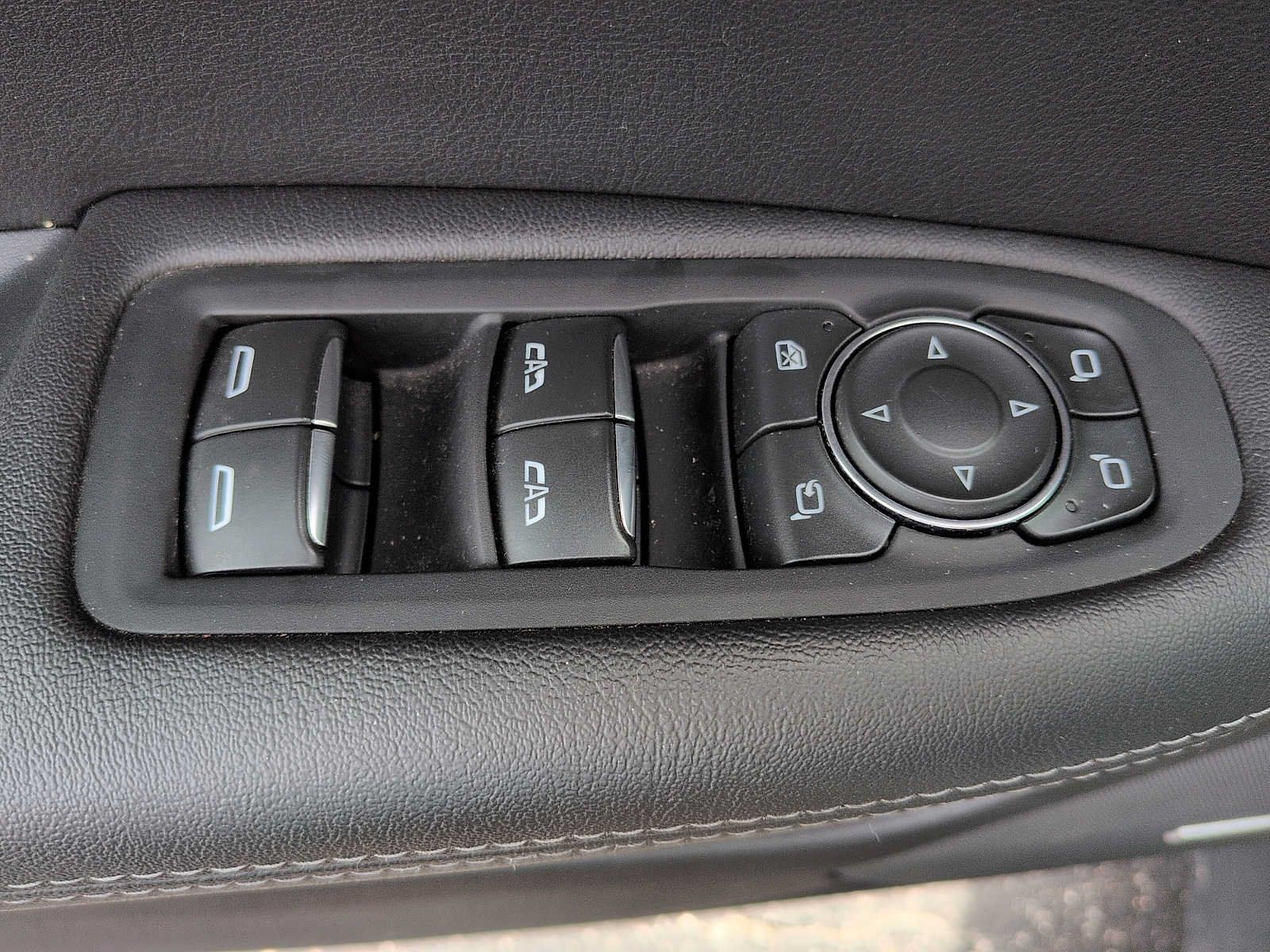 Used 2024 Cadillac XT5 Premium Luxury AWD/4WD image 15