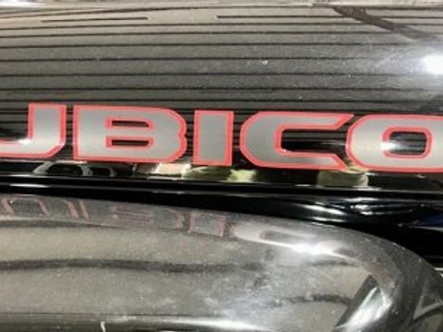 Used 2022 Jeep Gladiator Rubicon w/ LED Lighting Group image 28