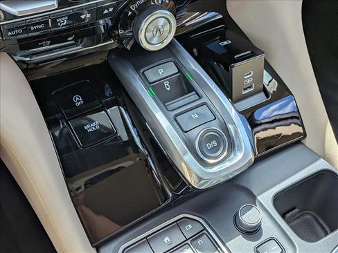 Used 2023 Acura MDX FWD w/ Technology Package image 12