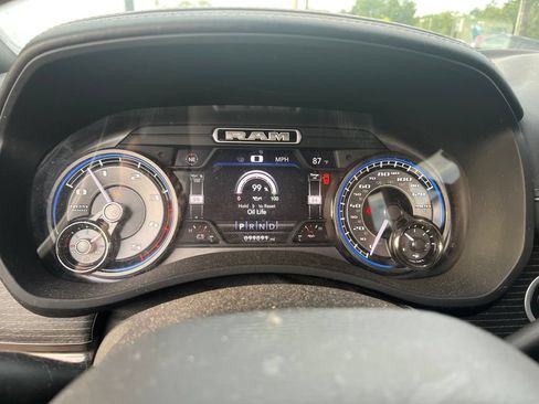 Used 2019 RAM 2500 Limited AWD/4WD image 17
