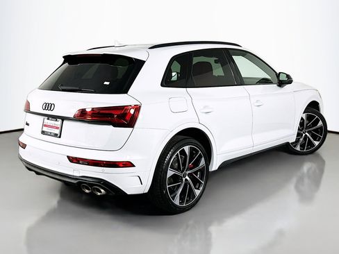 Used 2024 Audi SQ5 Premium Plus w/ Premium Plus Package AWD/4WD image 14