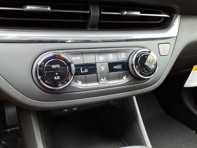 New 2026 Buick Envista Sport Touring w/ Convenience I Package FWD image 31