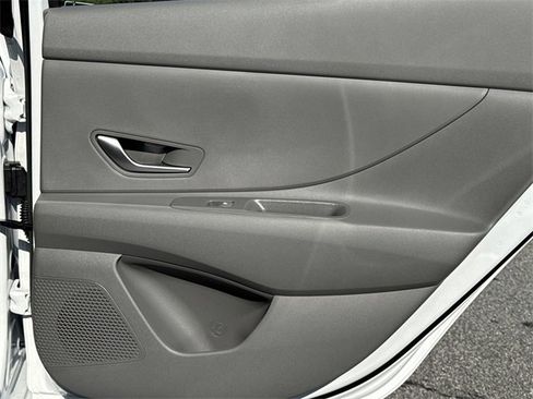 New 2026 Hyundai Elantra Blue image 16