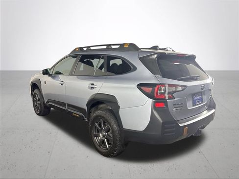 Used 2022 Subaru Outback Wilderness AWD/4WD image 8