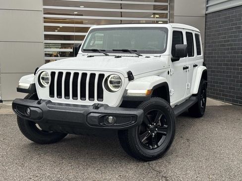Used 2020 Jeep Wrangler Unlimited Sahara AWD/4WD image 1