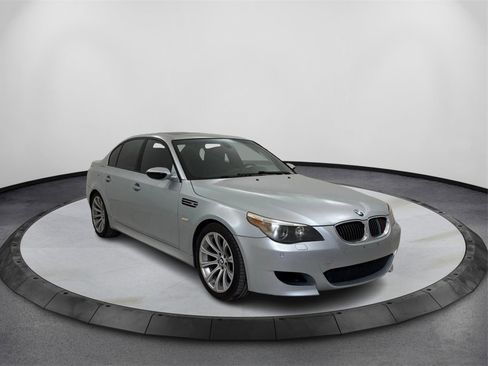 Used 2006 BMW M5 image 3
