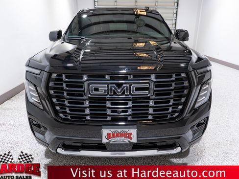 Used 2026 GMC Yukon Denali Ultimate w/ LPO, Floor Liner Package AWD/4WD image 7