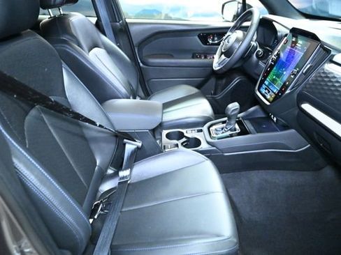 Used 2025 Subaru Forester Limited w/ Popular Package image 46