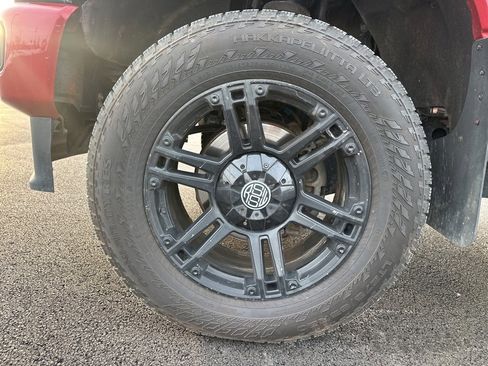 Used 2023 Ford F250 XLT w/ XLT Premium Package image 16